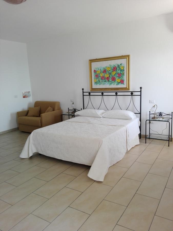 La Nave Sul Mare Di Taormina Bed & Breakfast Letojanni Dış mekan fotoğraf