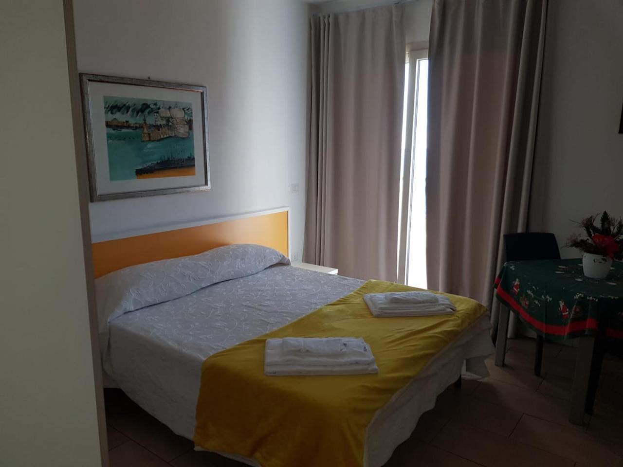 La Nave Sul Mare Di Taormina Bed & Breakfast Letojanni Dış mekan fotoğraf
